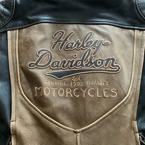 Harley Davidson Triple Vent System Gallun Leather Jacket